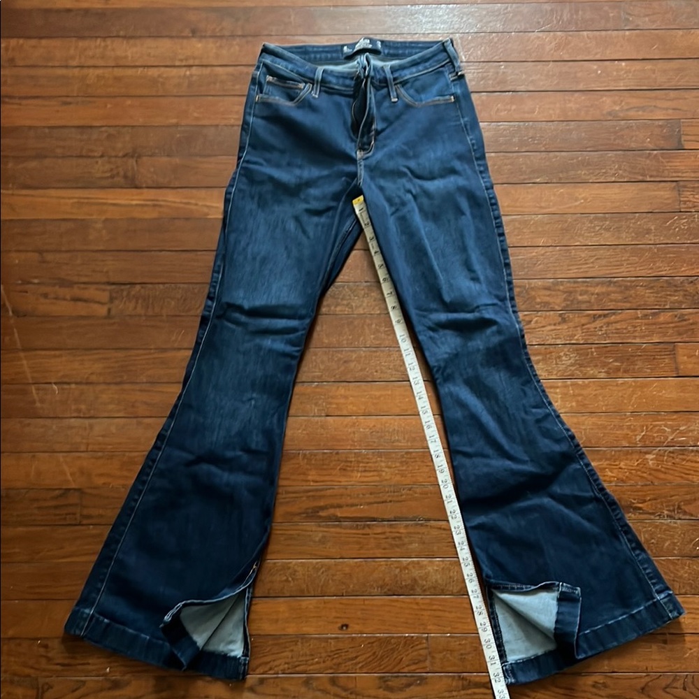 Hollister High-Rise Vintage Flare Jeans